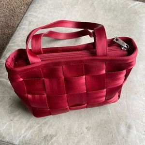 Harvey’s Seatbelt Purse - Red - Medium